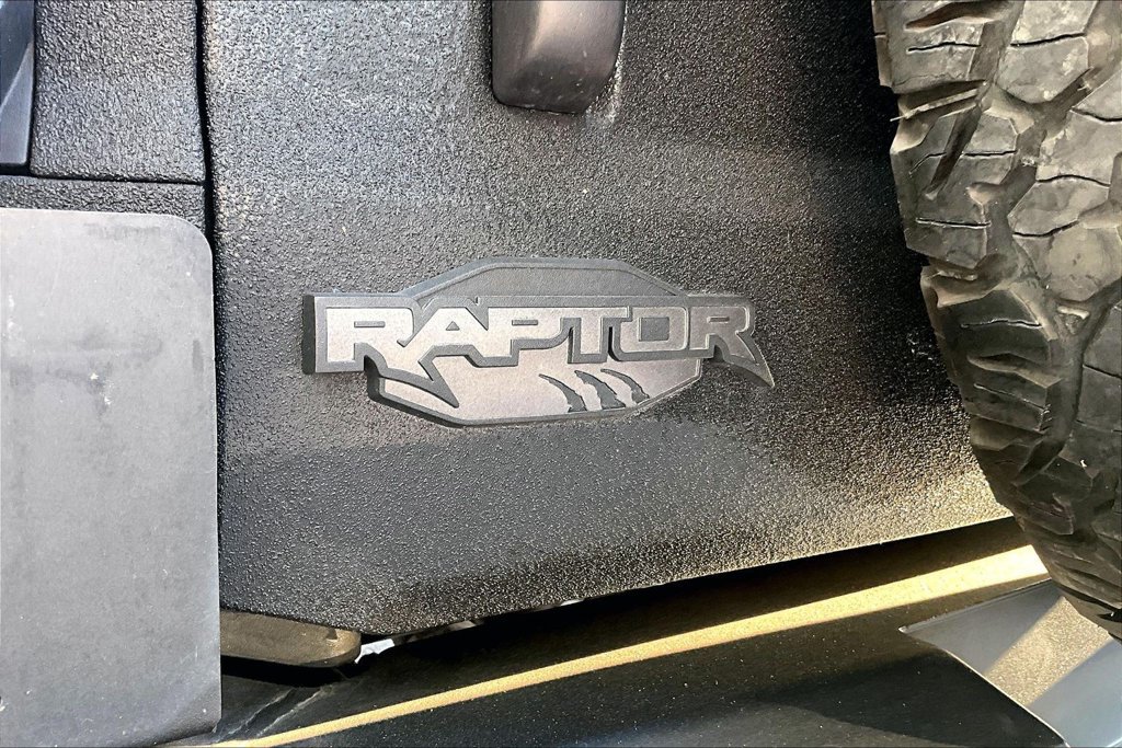 Used 2022 Ford Bronco Raptor w/ Interior Carbon Fiber Pack 6 AWD/4WD image 42