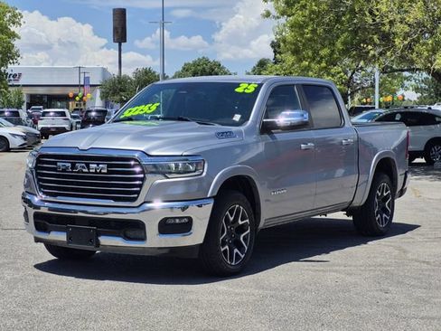 Used 2025 RAM 1500 Laramie AWD/4WD image 2