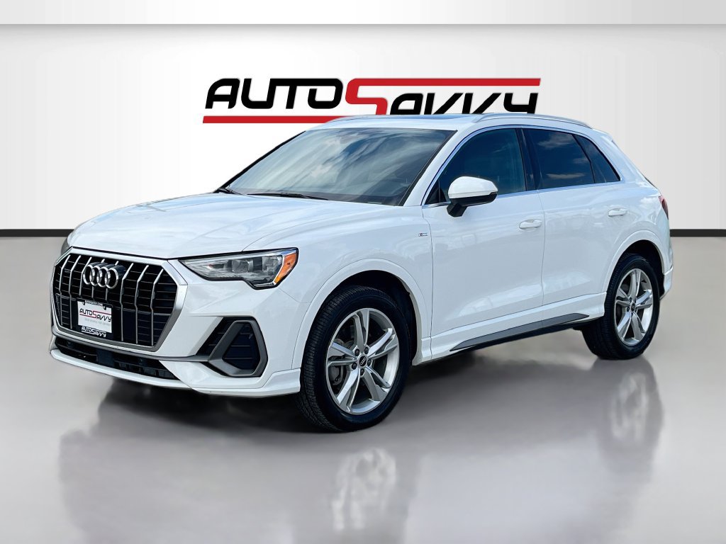 Used 2022 Audi Q3 2.0T Premium w/ Convenience Package AWD/4WD image 3