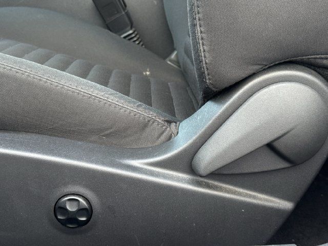 Used 2014 Dodge Challenger R/T w/ Blacktop Package RWD image 19