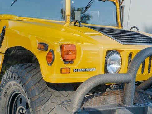 Used 1998 HUMMER H1 4-Door Open Top image 26