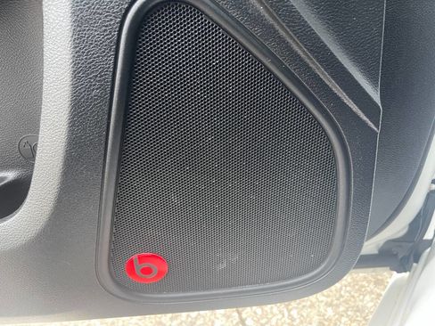 Used 2014 Chrysler 300 S w/ Luxury Group image 17