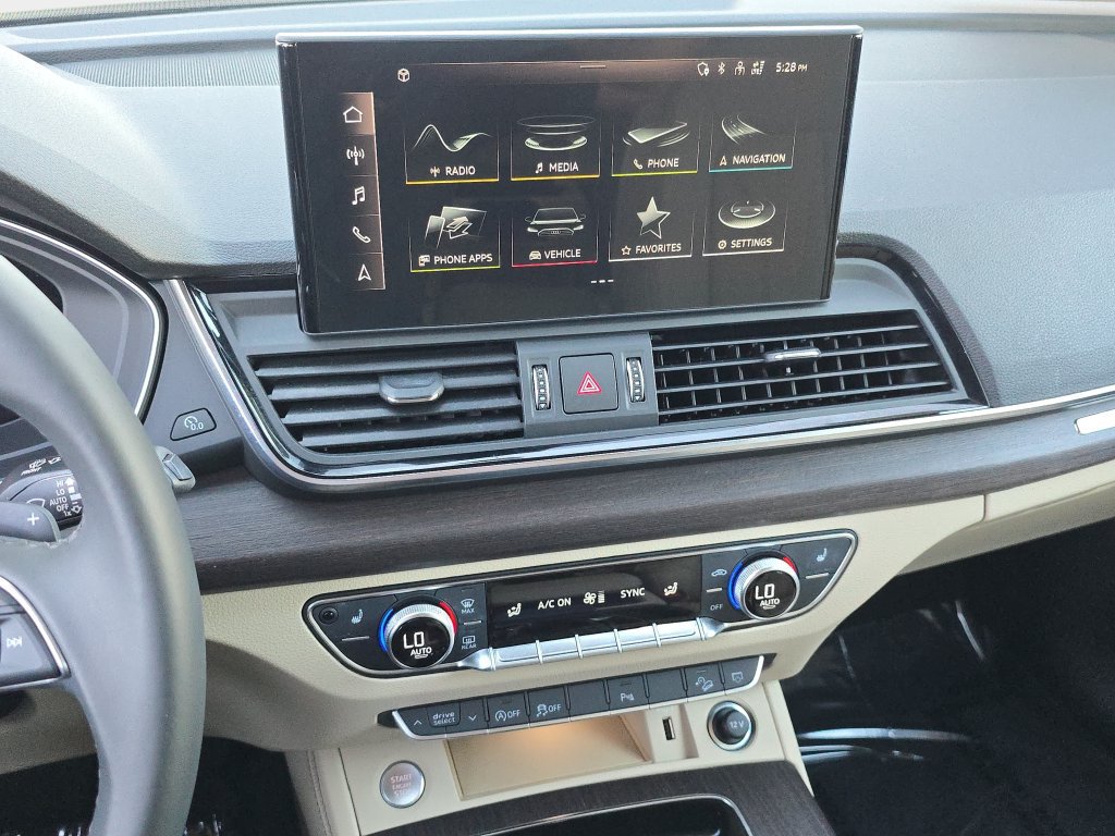 Certified 2023 Audi Q5 2.0T Premium Plus w/ Premium Plus Package AWD/4WD image 26
