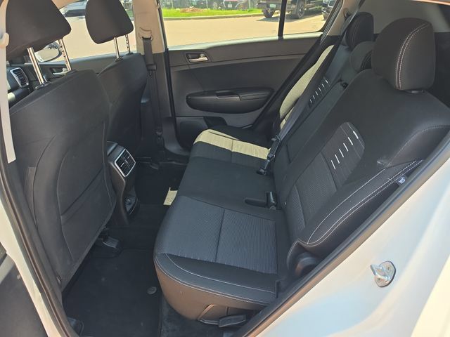Used 2018 Kia Sportage LX AWD/4WD image 21