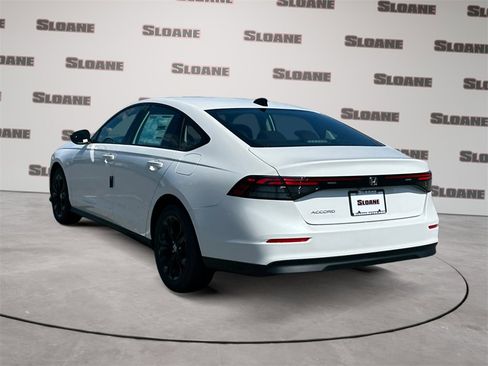 New 2025 Honda Accord SE image 3