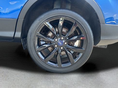 Used 2018 Ford Escape SE w/ SE Sport Appearance Package FWD image 27