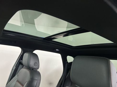 Used 2025 Chevrolet Blazer RS w/ Driver Confidence II Package image 20