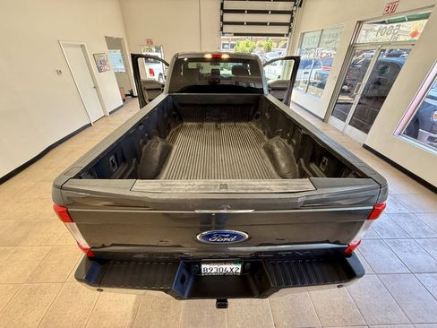 Used 2019 Ford F250 XLT w/ XLT Premium Package RWD image 35