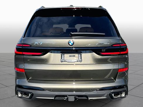 New 2026 BMW X7 xDrive40i w/ Executive Package image 4