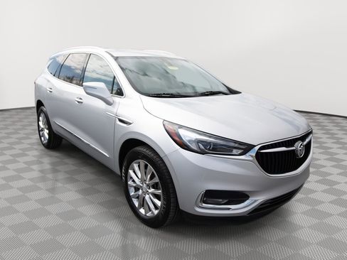 Used 2019 Buick Enclave Essence w/ Trailering Package, 5000 lbs. image 3