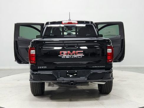 New 2026 GMC Canyon Denali image 14