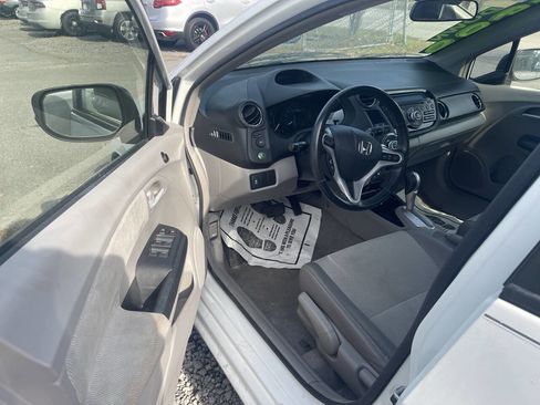 Used 2013 Honda Insight EX image 10
