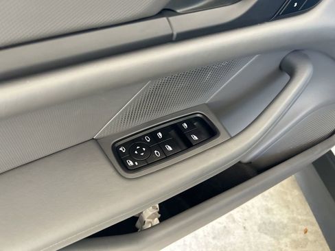 Used 2023 Porsche Taycan Base w/ Premium Package image 41