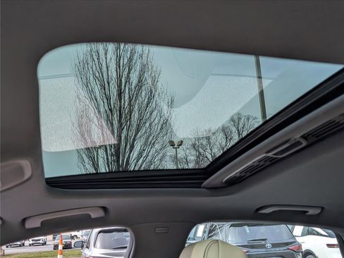 Used 2024 Audi A4 2.0T Premium Plus image 18