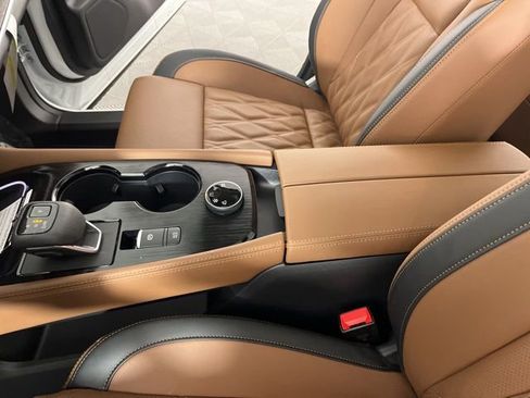 New 2026 Nissan Rogue Platinum image 28