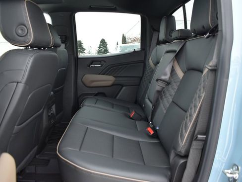 New 2026 GMC Canyon Denali image 22