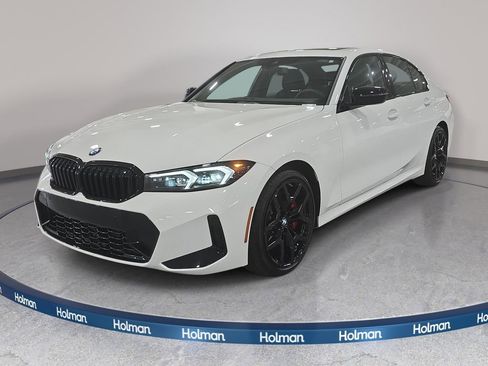 Used 2026 BMW 330i Sedan w/ M Sport Package image 1