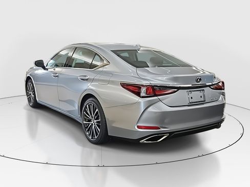 New 2025 Lexus ES 350 w/ Premium Package image 4