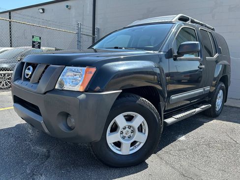 Used 2006 Nissan Xterra S AWD/4WD image 2