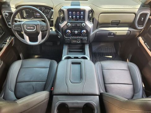 Used 2022 GMC Sierra 1500 SLT AWD/4WD image 25