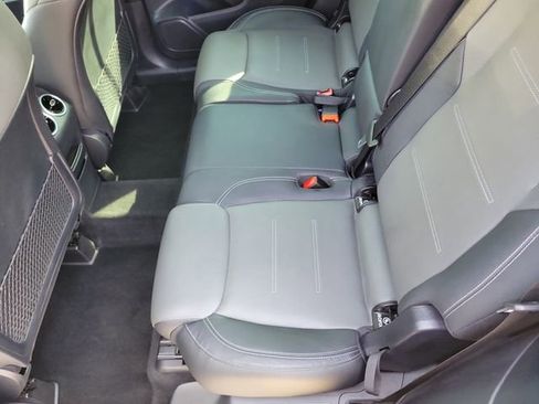 Used 2022 Mercedes-Benz GLB 35 AMG 4MATIC image 16