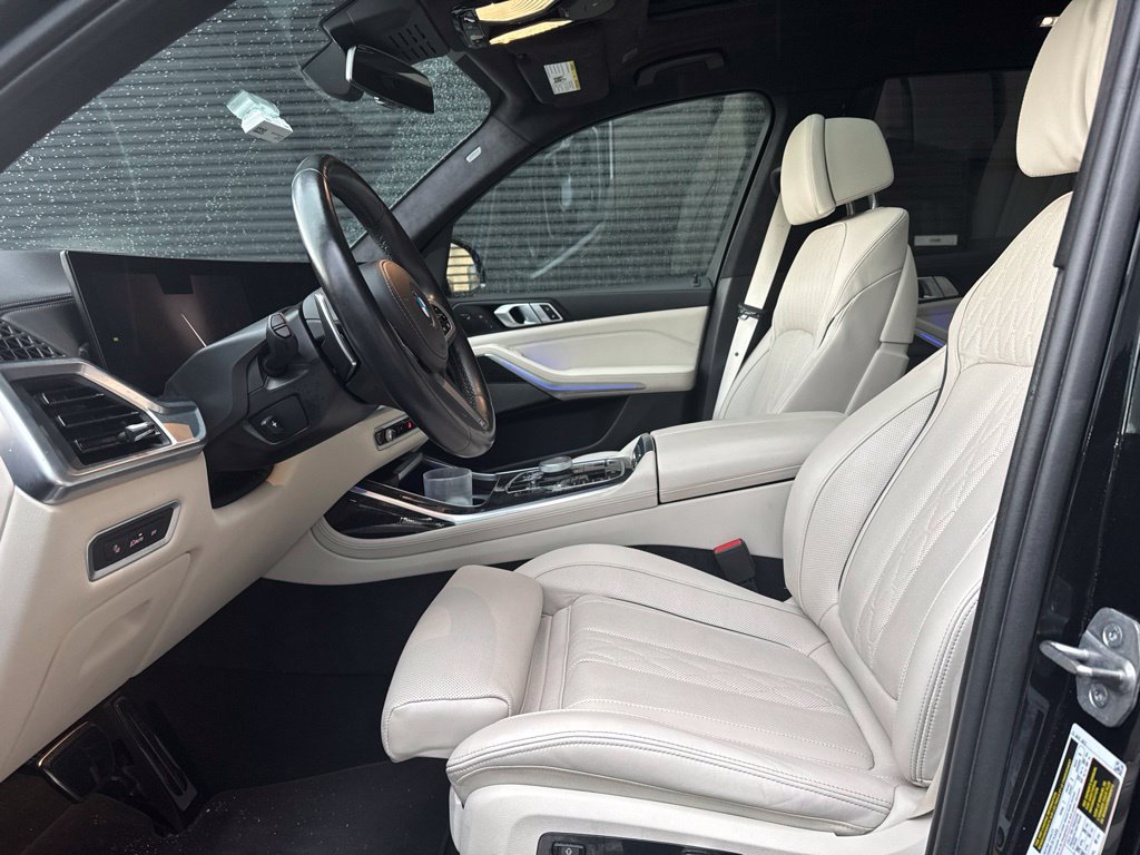 Used 2024 BMW X7 xDrive40i w/ Executive Package AWD/4WD image 6