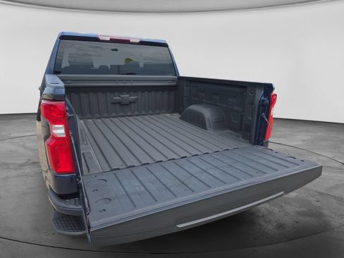 Used 2022 Chevrolet Silverado 1500 RST w/ Safety Package AWD/4WD image 37