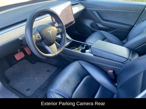Used 2020 Tesla Model 3 Standard Range Plus RWD image 6