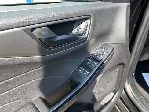 Used 2025 Ford Escape Active image 18