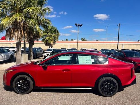 New 2025 Kia K4 GT-Line Turbo FWD image 4