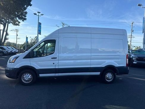 Used 2023 Ford Transit 250 148 High Roof AWD image 4