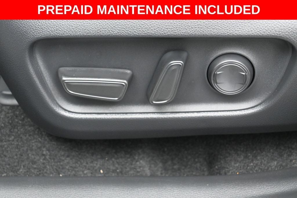 Certified 2026 Toyota RAV4 SE AWD/4WD image 10
