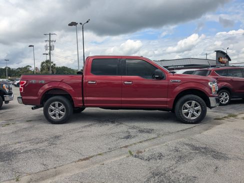 Used 2018 Ford F150 XLT w/ Equipment Group 302A Luxury AWD/4WD image 3