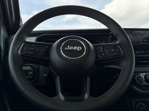 Used 2024 Jeep Wrangler Sport AWD/4WD image 23