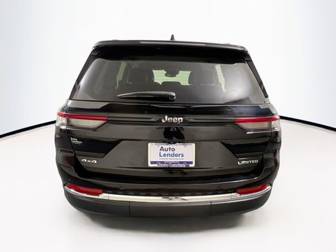 Used 2023 Jeep Grand Cherokee Limited image 6