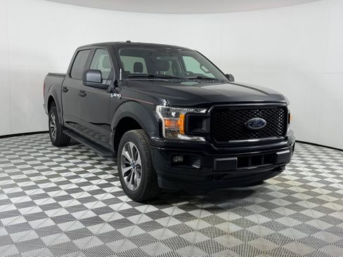Used 2019 Ford F150 XL w/ Equipment Group 101A Mid AWD/4WD image 3