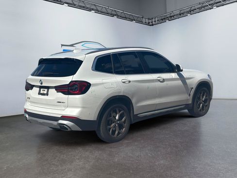 Used 2023 BMW X3 xDrive30i w/ Premium Package w/ZPA AWD/4WD image 3