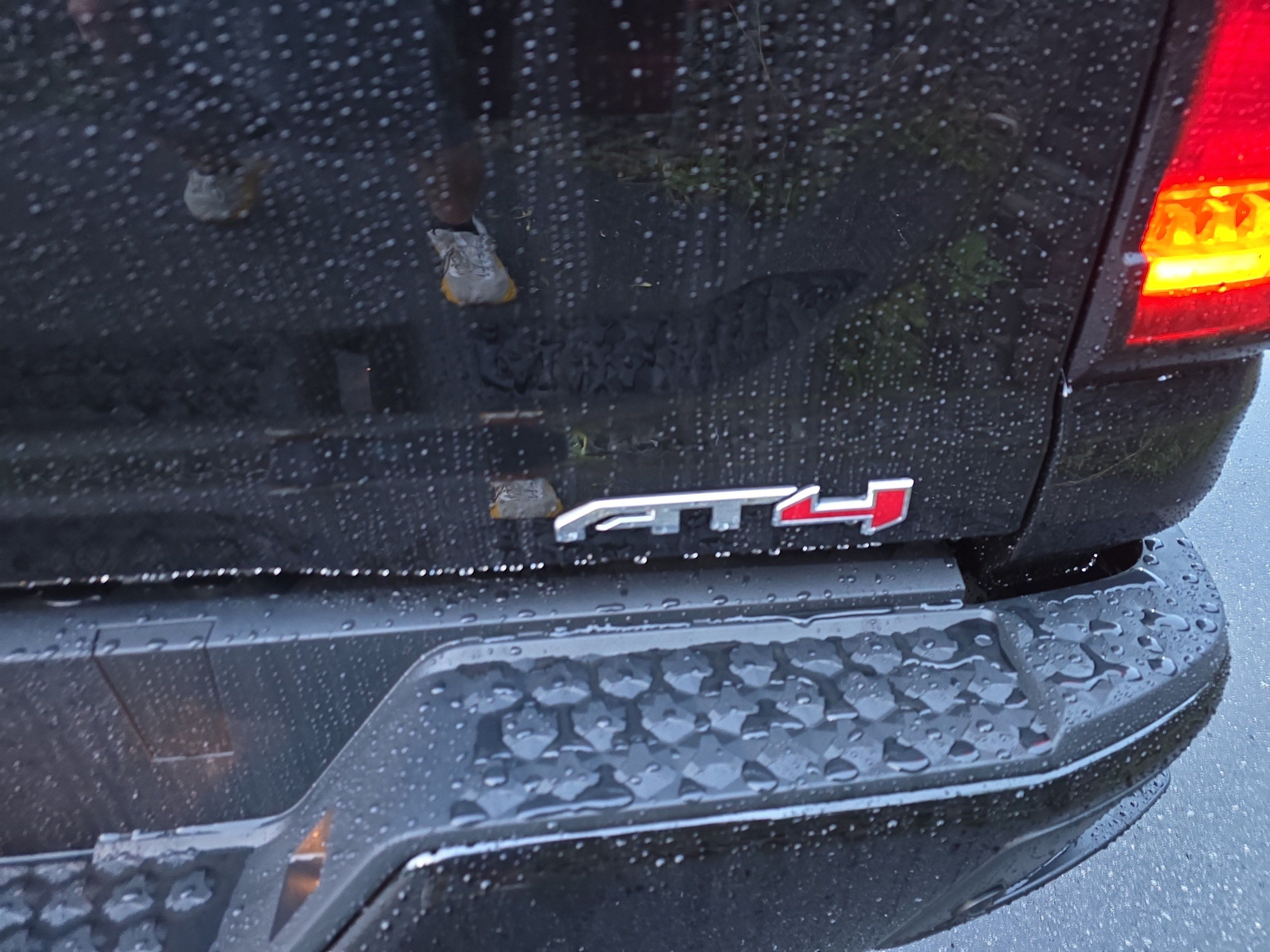 New 2026 GMC Canyon AT4 w/ Technology Plus Package AWD/4WD image 5