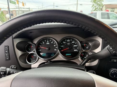 Used 2011 GMC Sierra 1500 SLE w/ Power Tech Package AWD/4WD image 11
