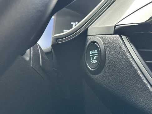 Used 2025 Ford Escape Active image 25