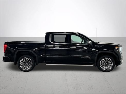 Used 2024 GMC Sierra 1500 Denali Ultimate AWD/4WD image 10