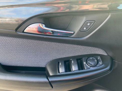 Used 2025 Chevrolet TrailBlazer LT image 14