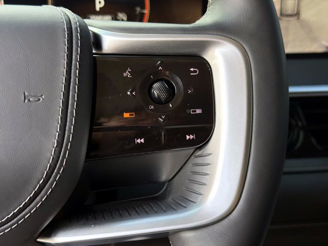 Used 2025 INFINITI QX80 Sensory AWD/4WD image 28