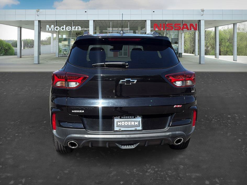 Used 2022 Chevrolet TrailBlazer RS FWD image 4