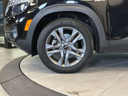 Used 2022 Kia Seltos LX AWD/4WD image 25