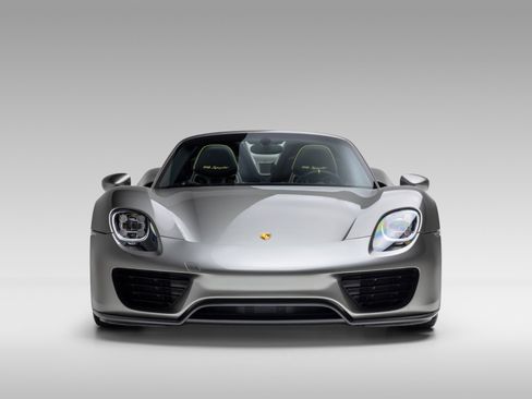 Used 2015 Porsche 918 Spyder AWD/4WD image 14