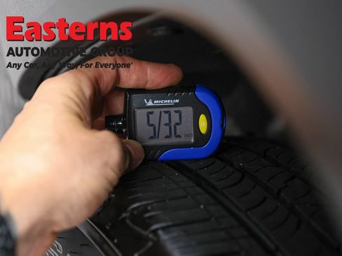 Used 2021 Jeep Renegade Latitude AWD/4WD image 26