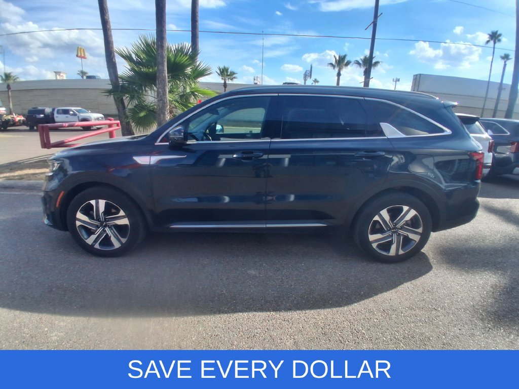 Used 2024 Kia Sorento EX AWD/4WD image 4