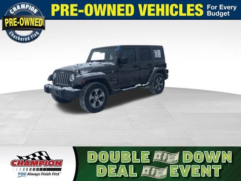 Used 2016 Jeep Wrangler Unlimited Sahara w/ Connectivity Group image 1