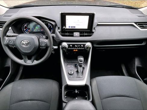 Certified 2024 Toyota RAV4 LE image 14